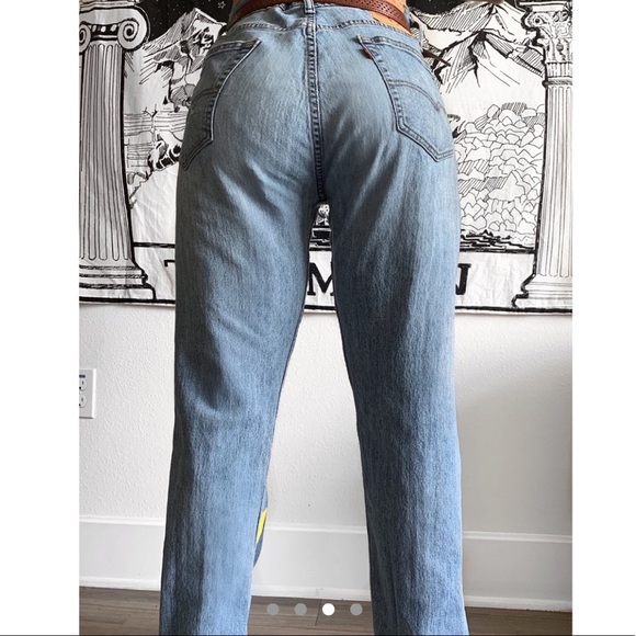 SOLD VINTAGE LEVI’s 505 Jeans With Lemon Print - Picture 3 of 4